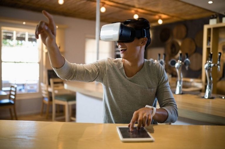 Five Key Pieces of Technology Transforming the Hospitality Industry in 2018